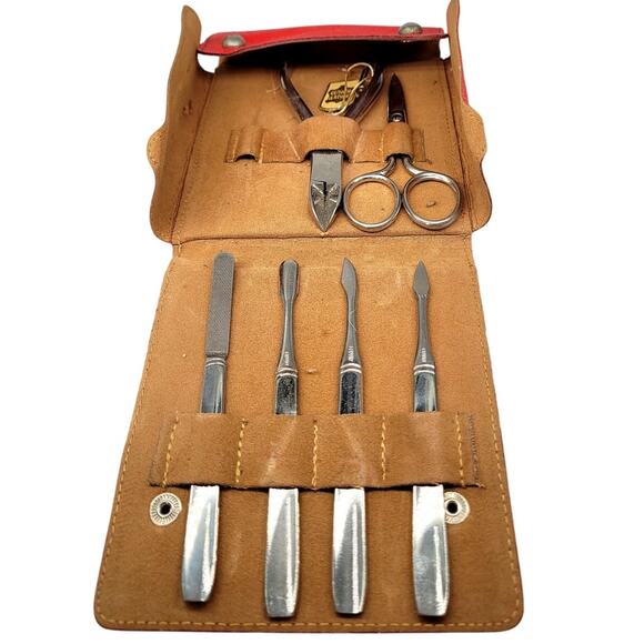 Vintage German Red Leather‎ 6 Piece Manicure Set - Picture 1 of 11